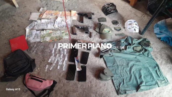 Gendarmes detenidos en Moreno por vender droga