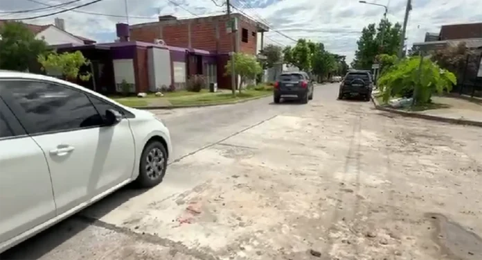 Bache reparado en Marqués de Loreto y España