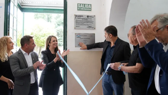 El ministro Carlos Bianco visitó Ituzaingó