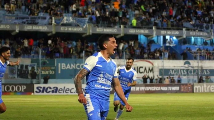 Estudiantes de Río IV a la final