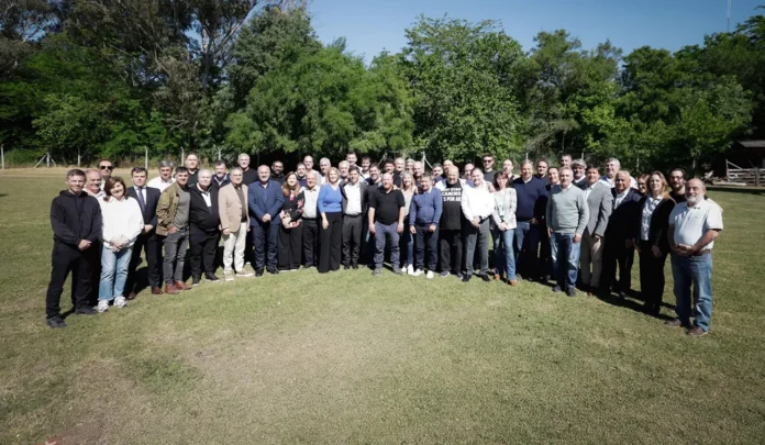 Habló Descalzo tras la reunión con Kicillof