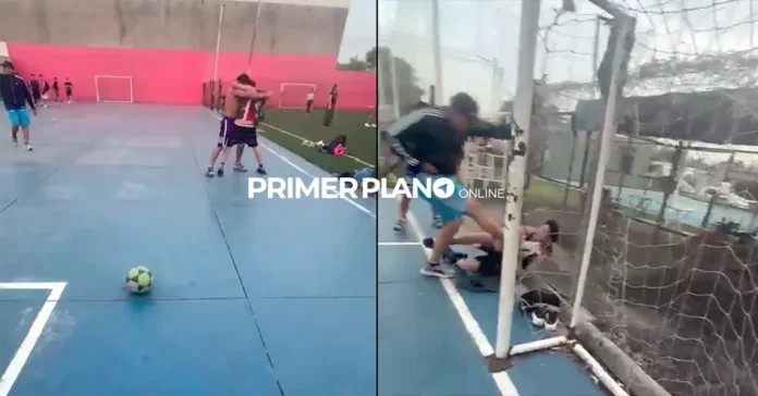 Patada criminal en una cancha de Mariano Acosta