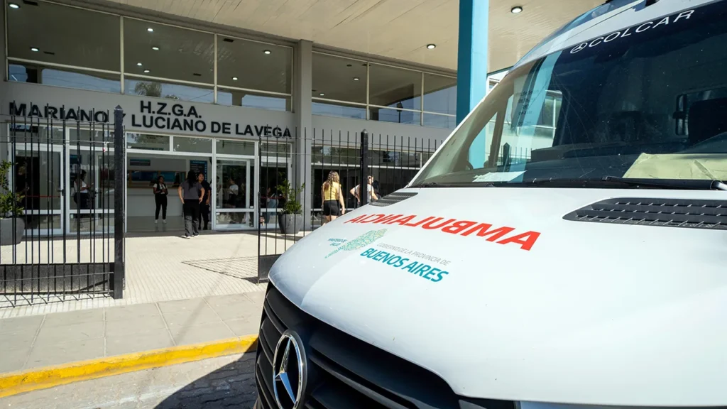 Entrega de ambulancias en Moreno