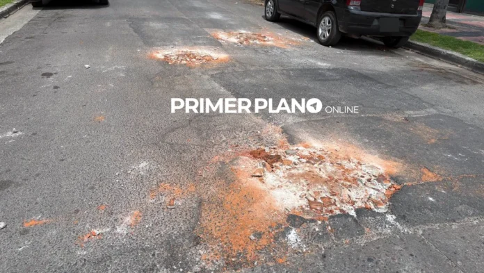 Calles detonadas en Castelar