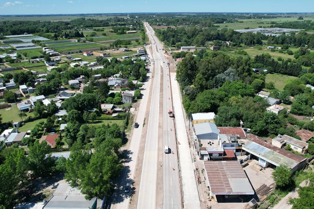 Obras en Ruta Provincial 24 en Moreno