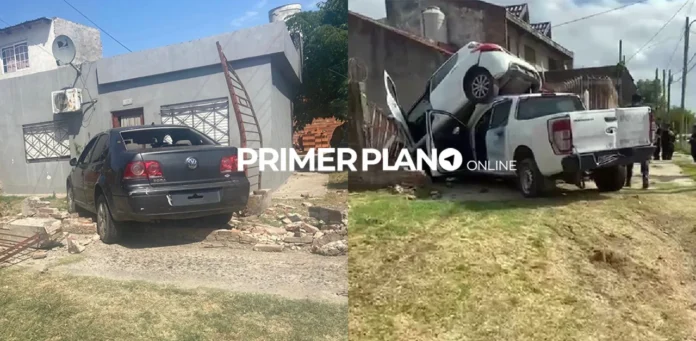 Autos incrustados en viviendas en La Matanza