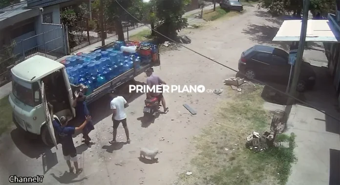 Robo a aguatero en Merlo