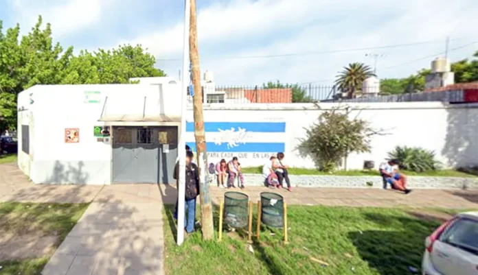 Otra docente sobreseída