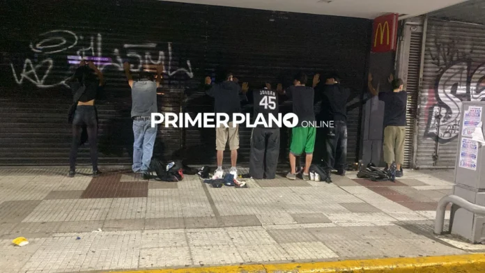 Grafitis en la Municipalidad de Morón