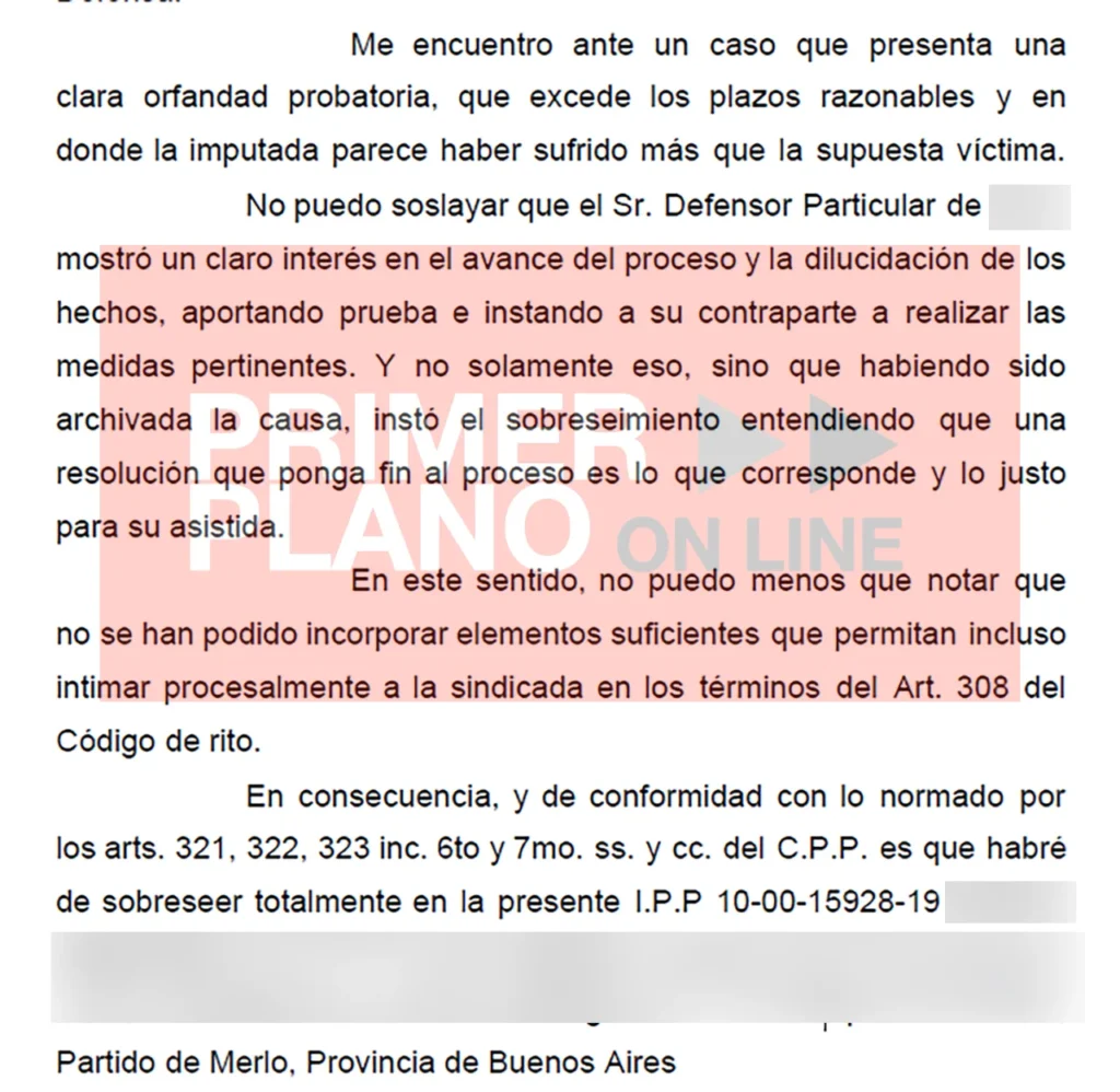 Otra docente sobreseída