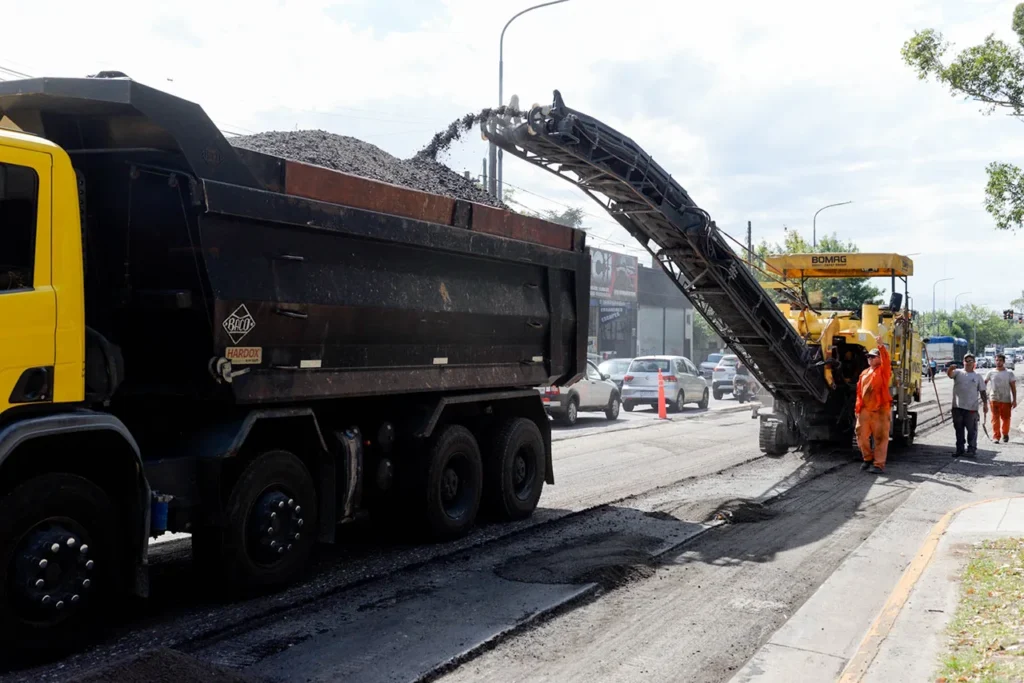 Repavimentación de la avenida vergara