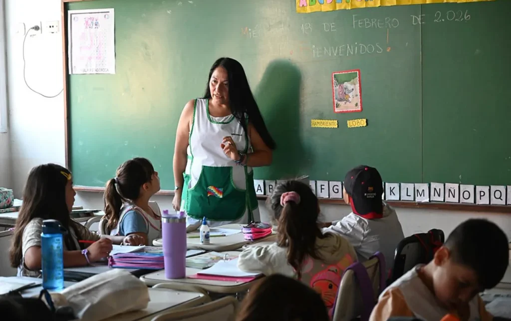 Vuelta a clases anticipada en Provincia