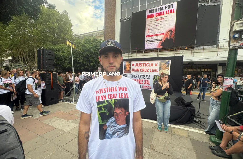 Marcha por Juan Cruz Leal