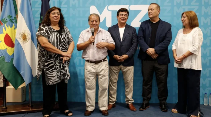 Héctor Toty Flores en el gabinete de Espinoza
