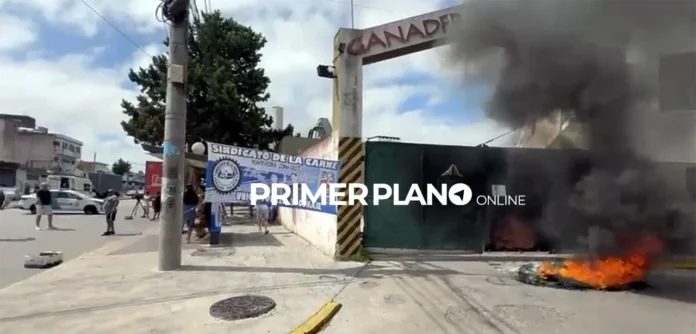 Conflicto en el frigorífico Ganadera San Roque