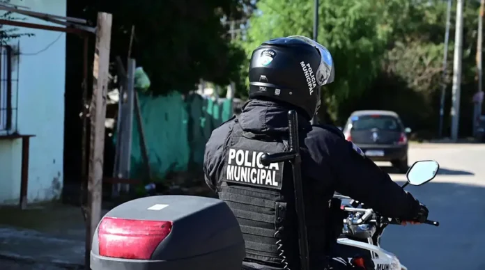 Policía Municipal en Morón