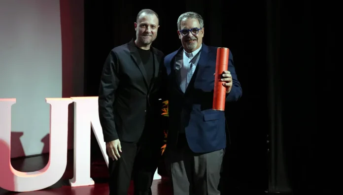 Martín Bernal universitario