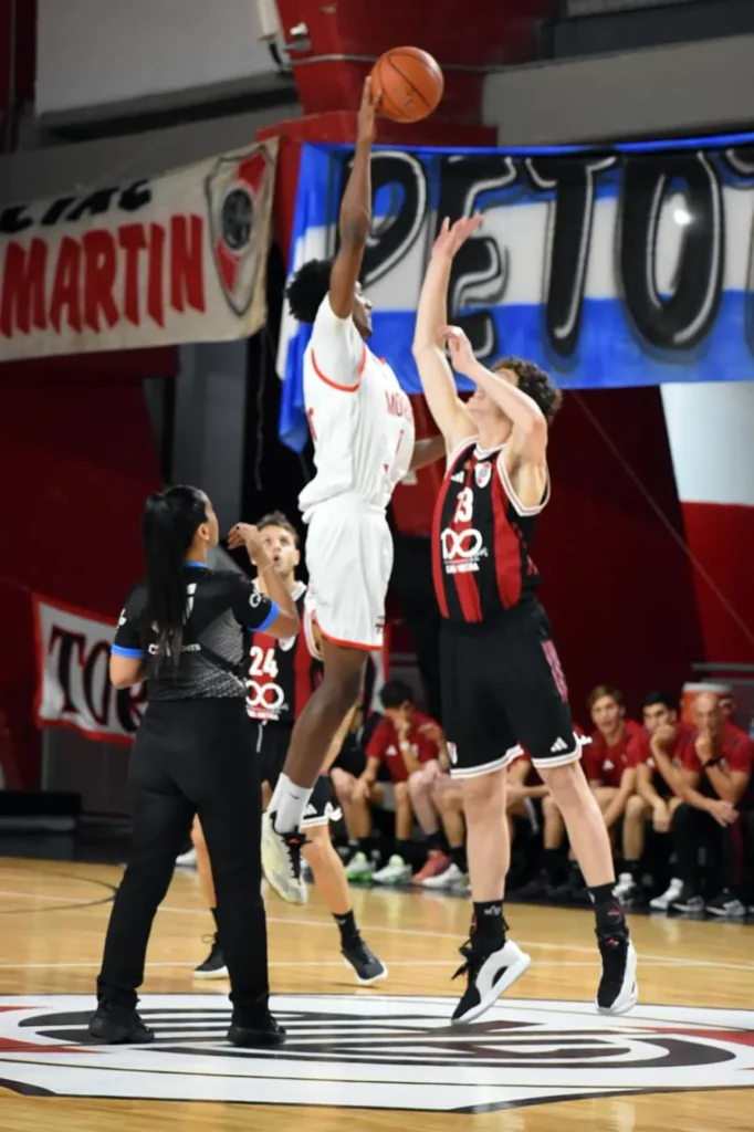 Derrota de Club Morón