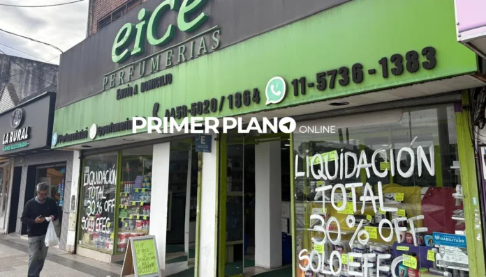Cierre de emblemático comercio en Ituzaingó