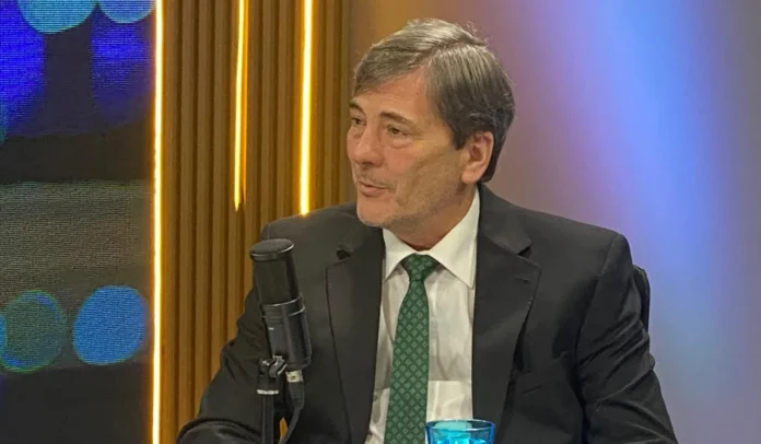 Jorge Frega seguirá en el CAM