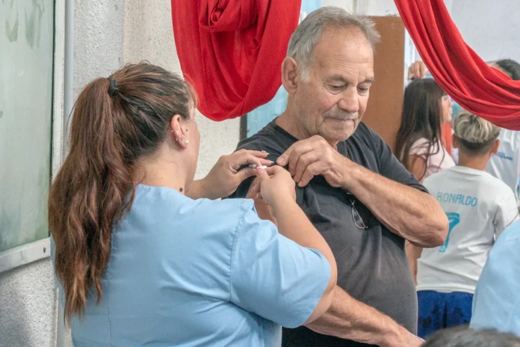Vacunación antigripal en Ituzaingó