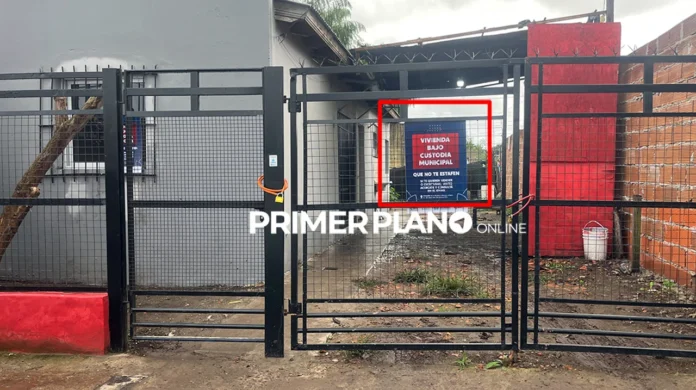 Viviendas usurpadas para venta de drogas en Moreno