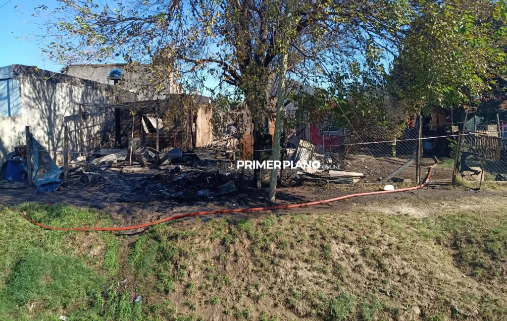 Explosión en depósito clandestino de garrafas