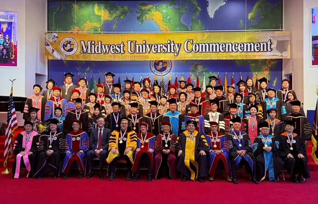 Honoris Causa a Mario Ishii