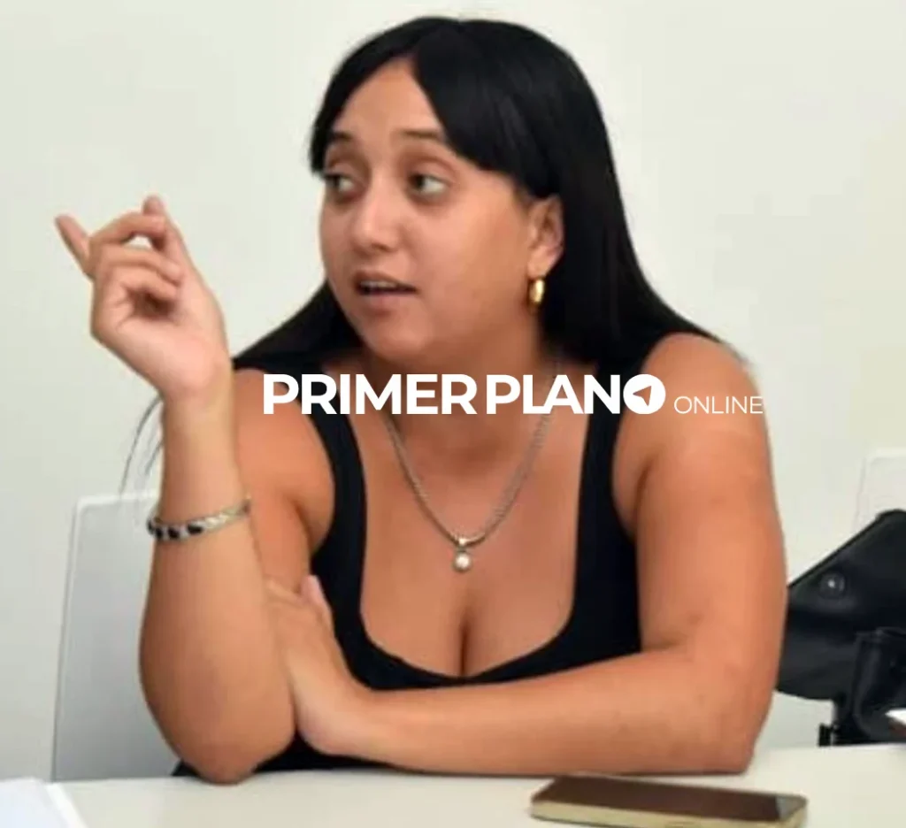 Funcionaria de Morón allanada por venta de drogas