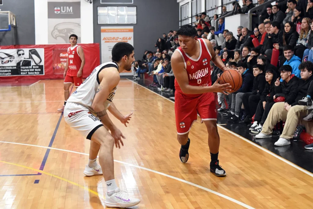 Derrota de Club Morón con Derqui