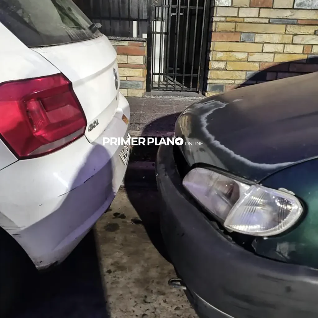 Auto chocado en Morón