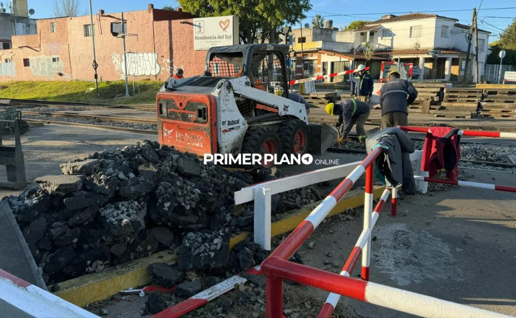 Paso a nivel de Zapiola, en Castelar