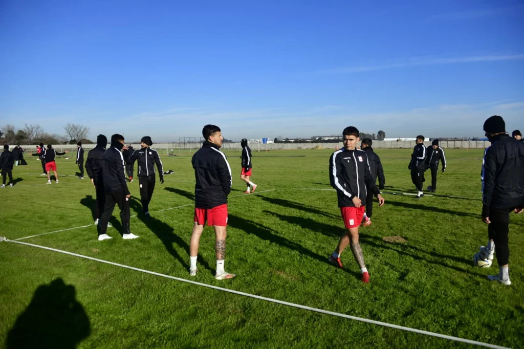 Primer entrenamiento en el predio Nolo Aguirre