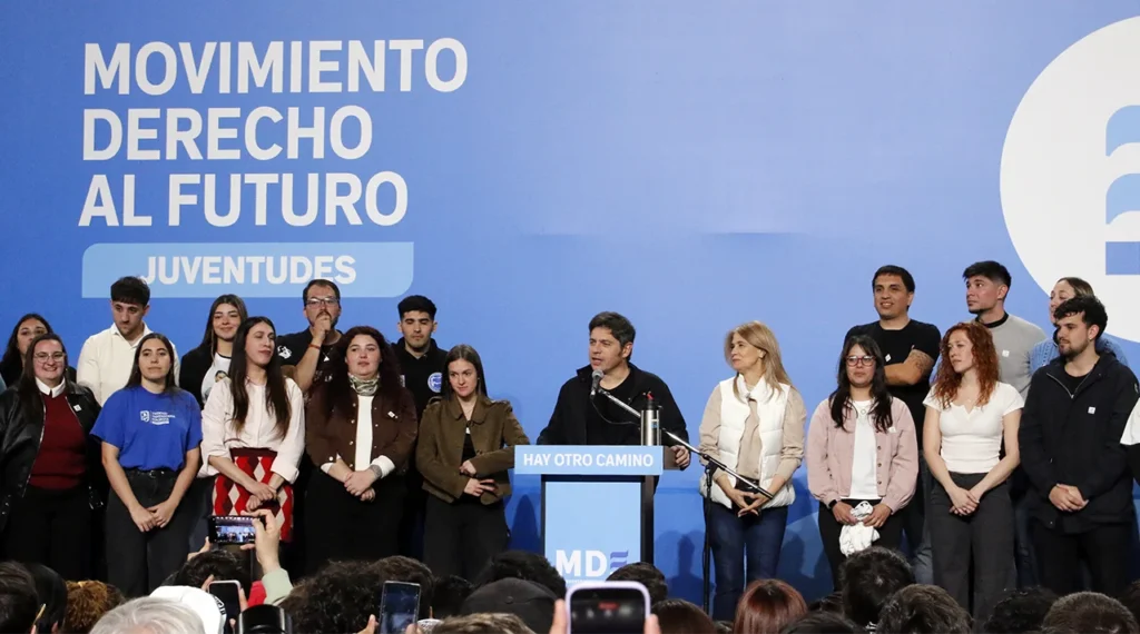 Pablo Descalzo en lanzamiento del Movimiento Derecho al Futuro