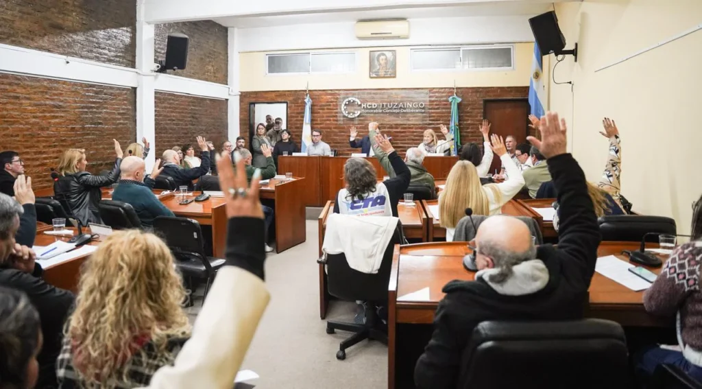 Primer Foro de la Comunidad en Ituzaingó
