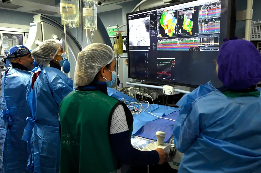 Intervención en el Hospital Posadas de alta complejidad