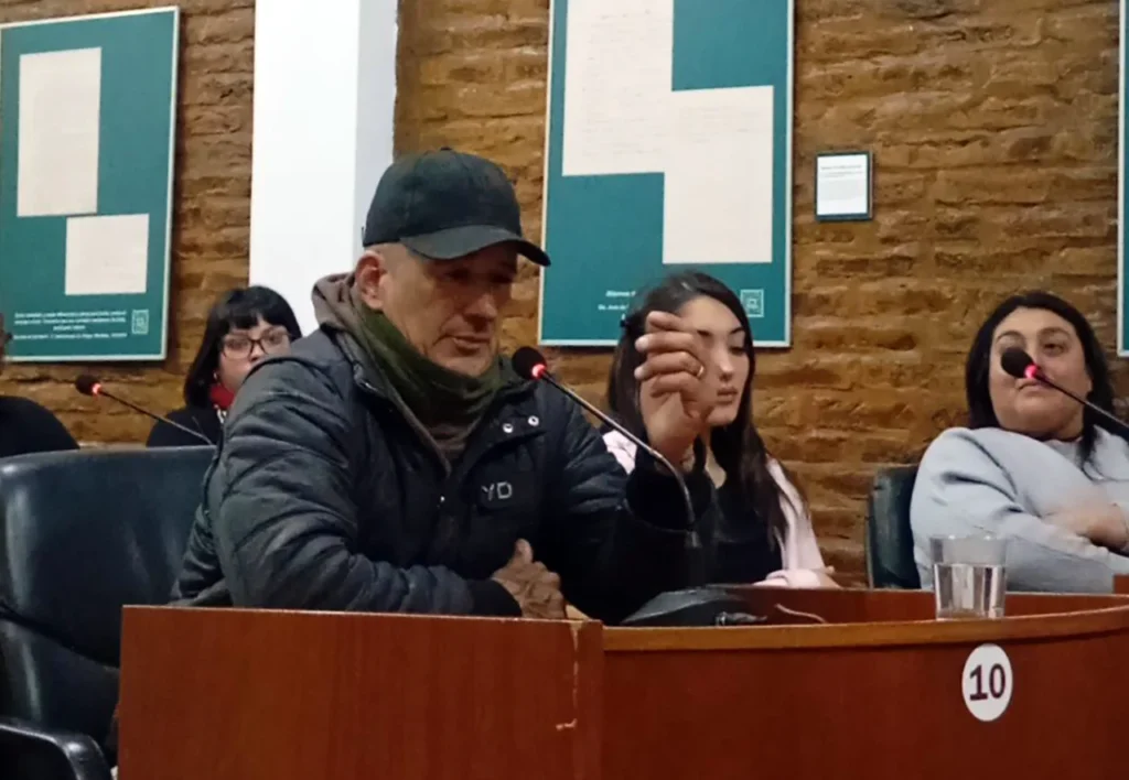Homenaje al Indio Solari en Ituzaingó