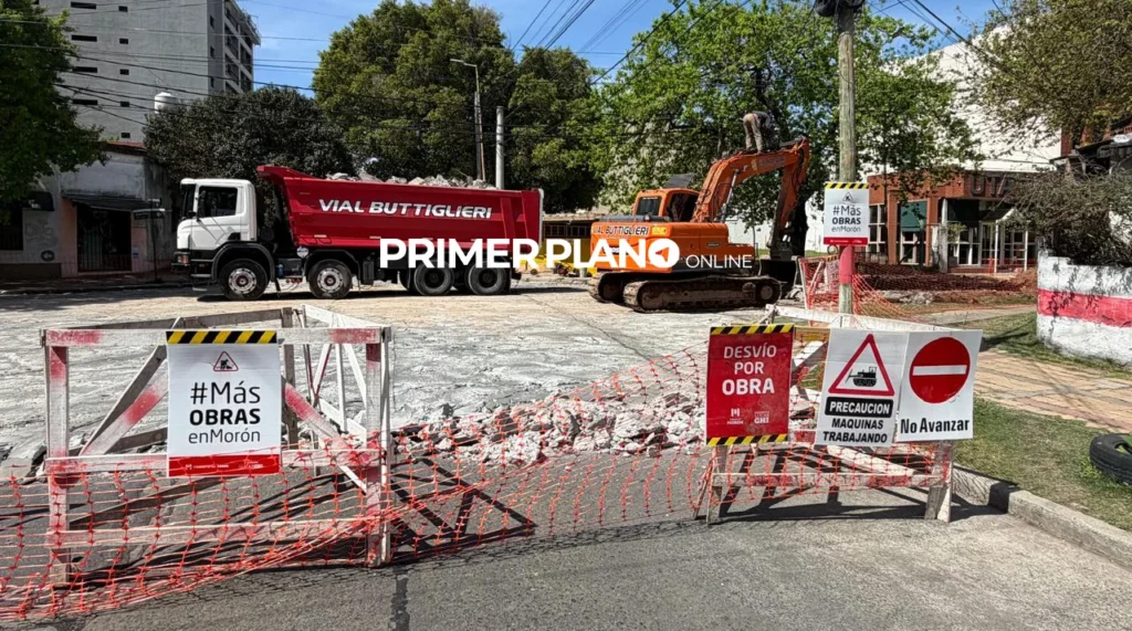 Obra calle 25 de Mayo en Morón