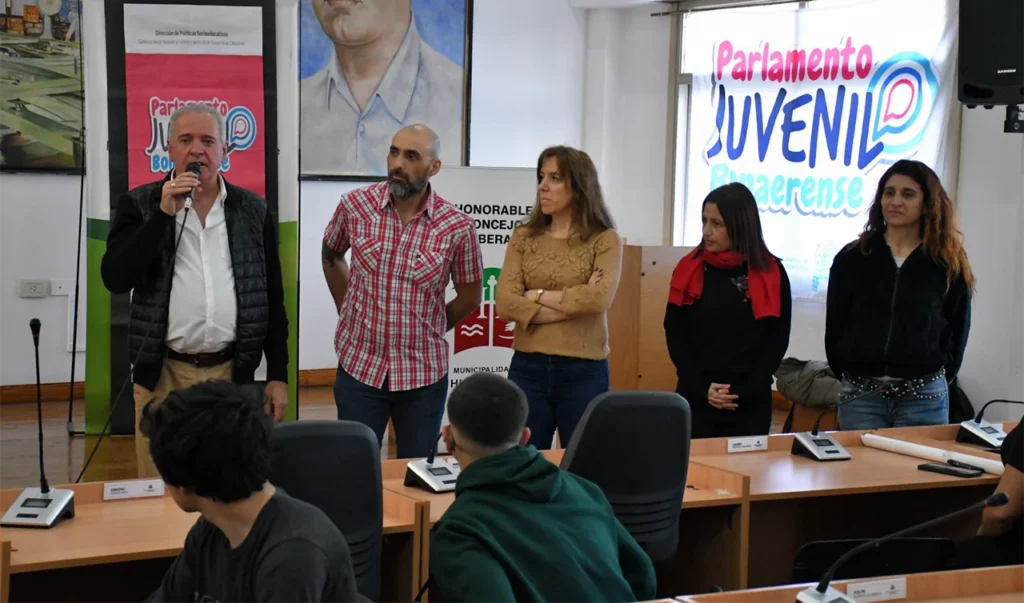 Parlamento Juvenil Bonaerense en Hurlingham