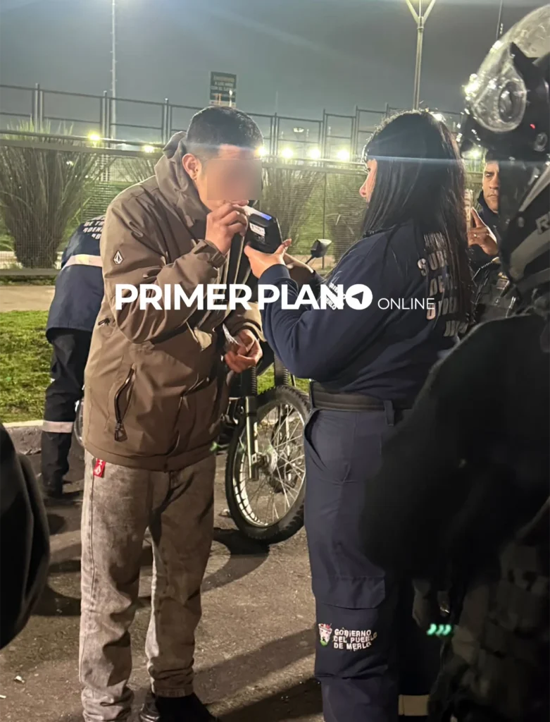 Operativos en Merlo