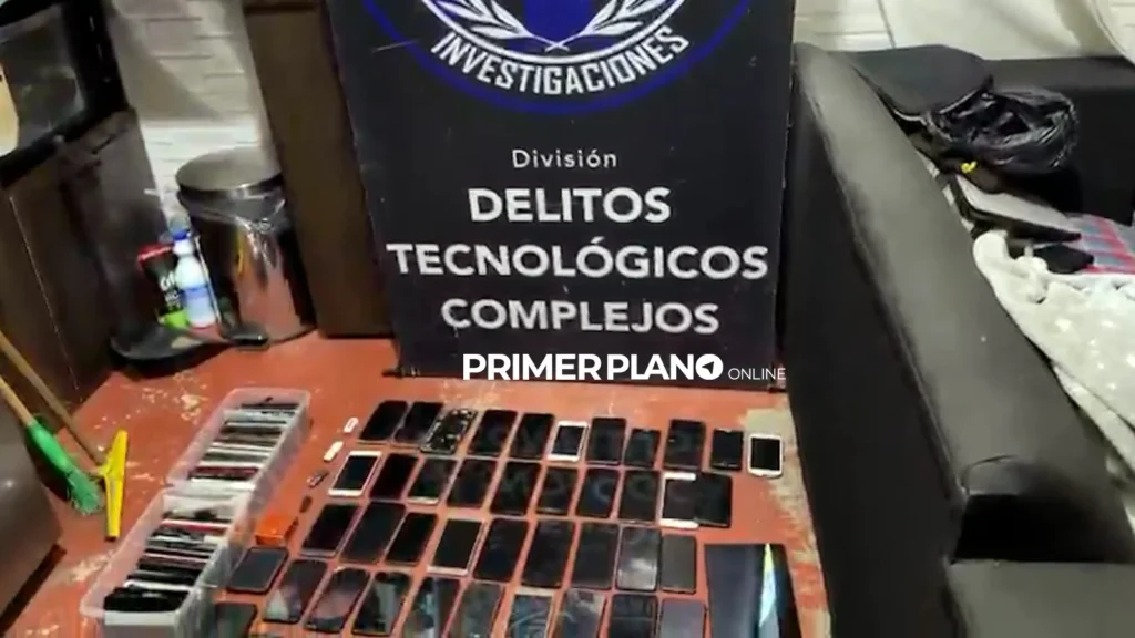 Laboratorio de celulares clandestinos
