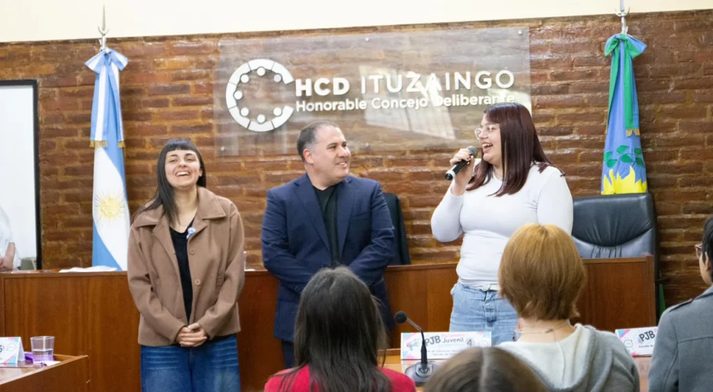 Parlamento Juvenil en Ituzaingó