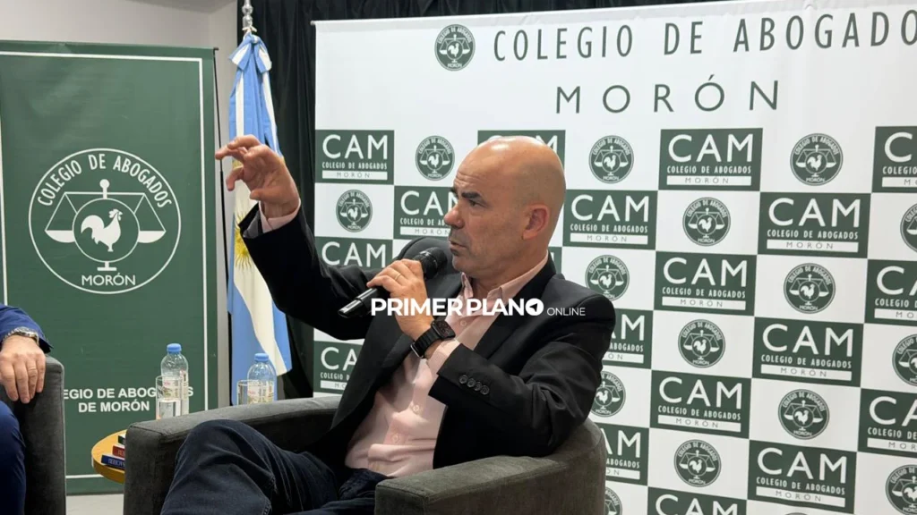 Sacheri en el CAM