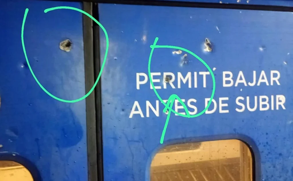 Ataque contra tren de la línea San Martín