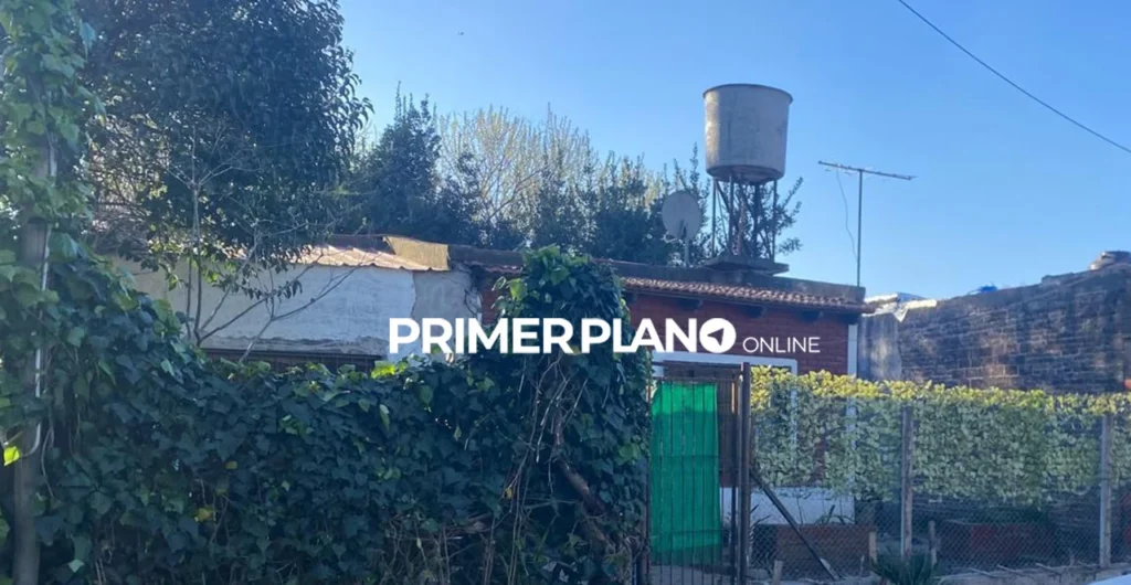Vivienda usurpada y recuperada en Merlo